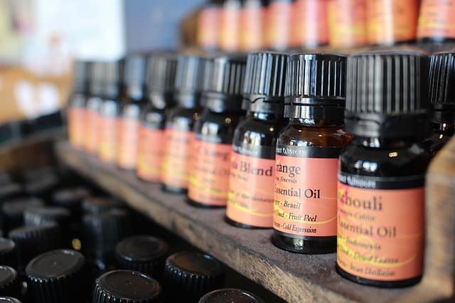 Aromaterapìa y aceites esenciales